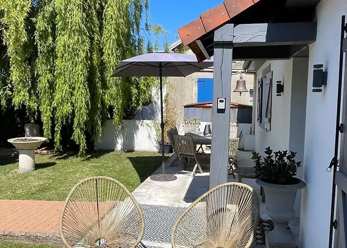 Дом отдыха Mon Petit Кабур